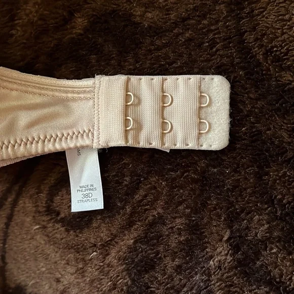 Victoria’s Secret Very Sexy Bra - Picture 10 of 11